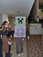 WS_HPIM1320.JPG (166.36 KiB) Viewed 17848 times What happens when a Creeper mates with a Companion Cube.